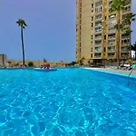 Torres De Yomely - M6d * Плая-де-лас-Америкас