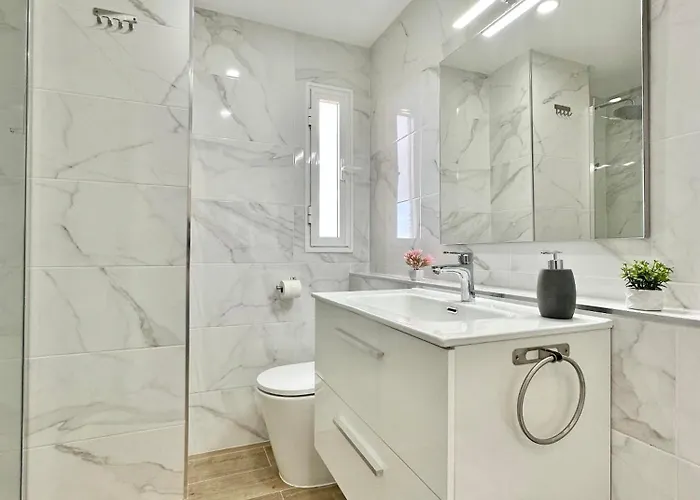 Torres De Yomely - M6d Playa de las Américas