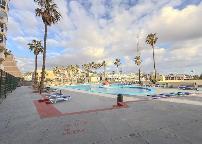 Torres De Yomely - M6d * بلايا ذي لاس أميريكاس